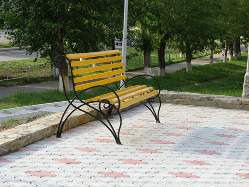 Кованые скамейки для улиц и парков